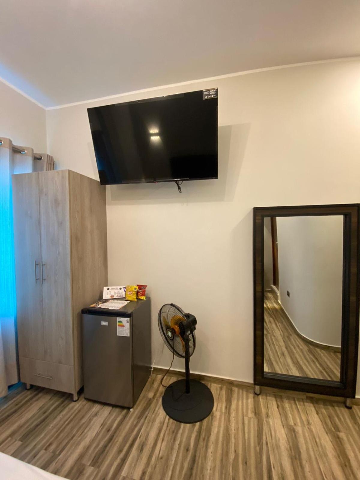 Ciudad Del Sol Hostel Ика Екстериор снимка